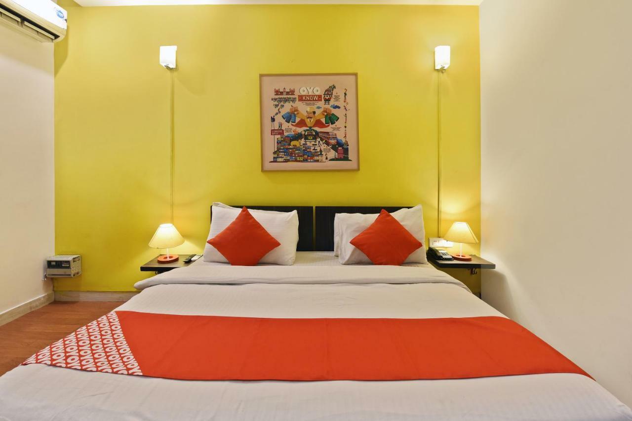 Hotel Oyo Flagship 387 Moulsari Avenue Gurgaon Esterno foto