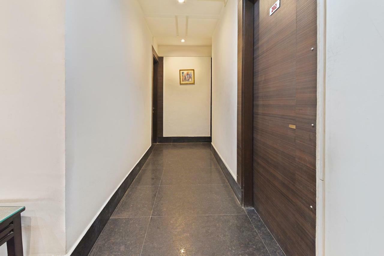 Hotel Oyo Flagship 387 Moulsari Avenue Gurgaon Esterno foto