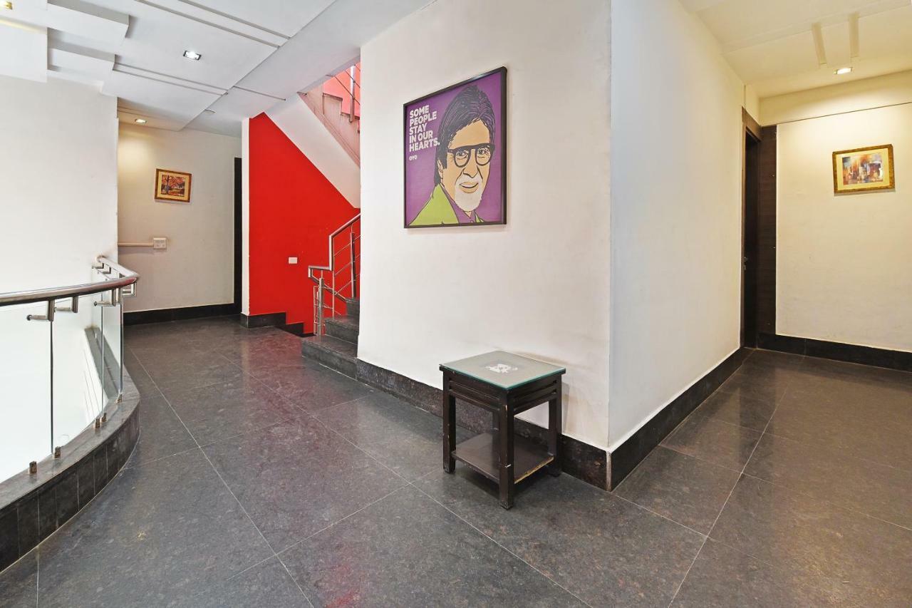 Hotel Oyo Flagship 387 Moulsari Avenue Gurgaon Esterno foto
